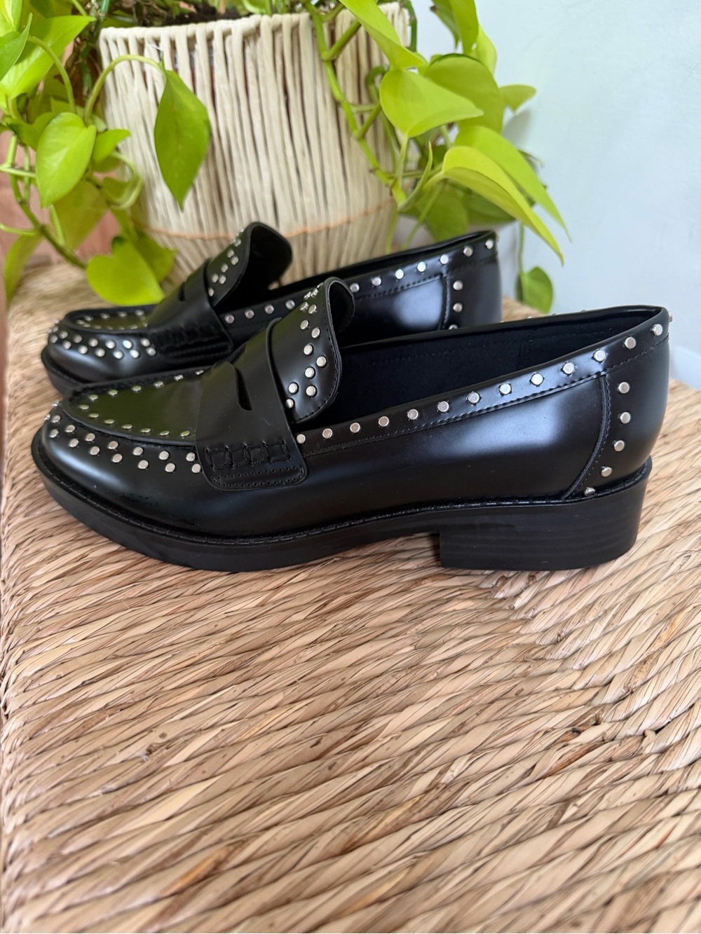 Marc Fisher YOLO Black Studded Penny Loafers - Women's Classic Slip-On 8W